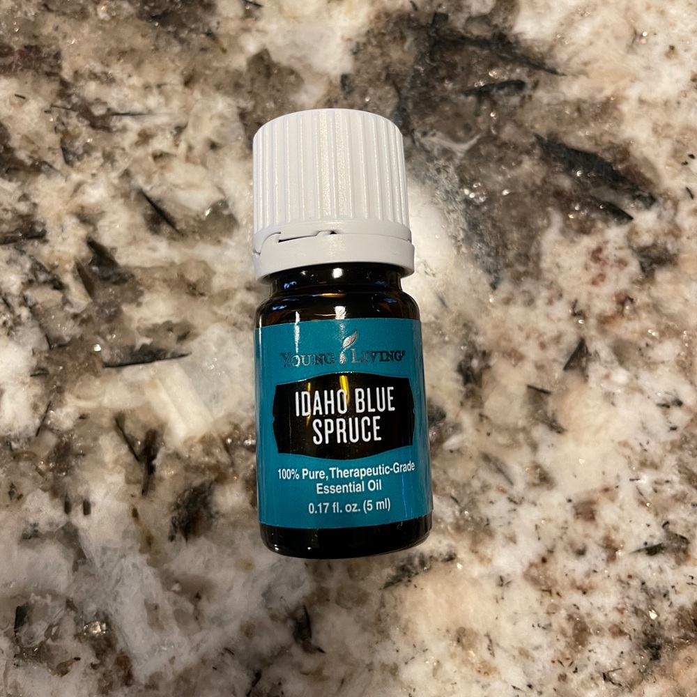 Brand new & sealed bottle of Idaho Blue Spruce EO.